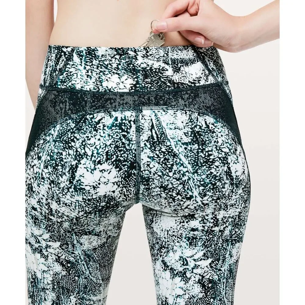 Lululemon Never Still Crop 21" Leggings Wildwood White Nocturnal Teal Mesh Sz 6 - Picture 7 of 12